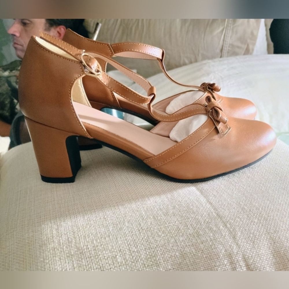 Brown block Heel closed toe Mary Jane's